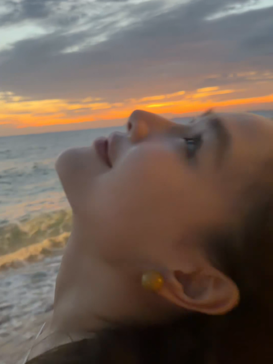 @𝐇𝐞𝐥𝐞𝐧