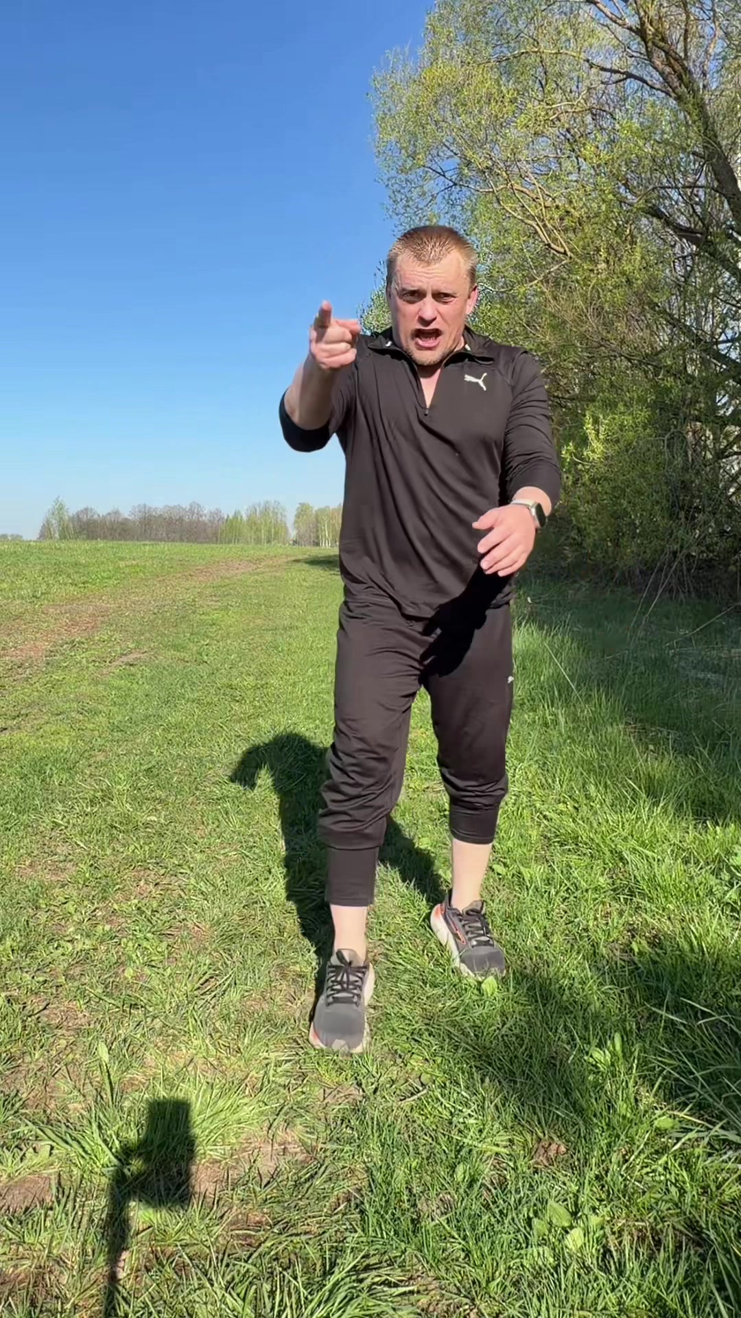 @yanis_piech