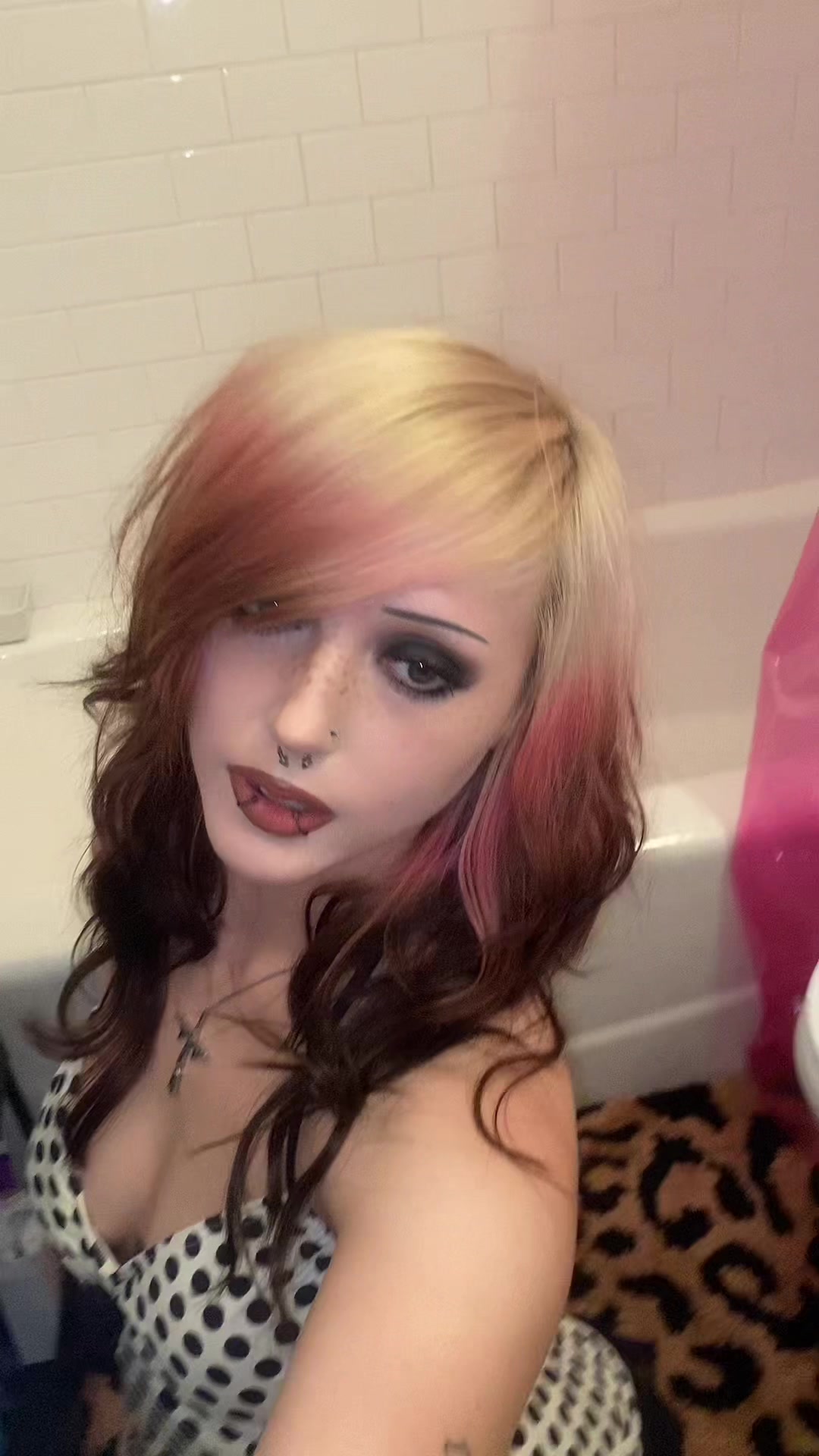 @emoemmz