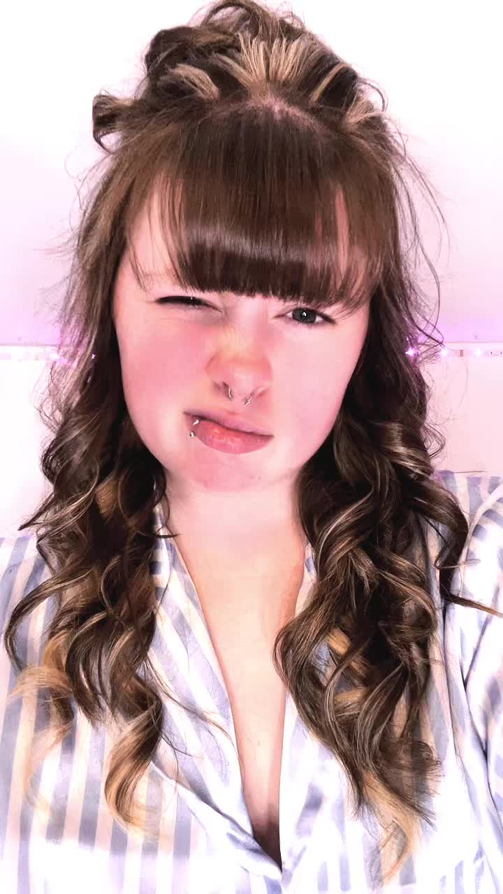 @𝓈𝒽𝒾𝓃𝑒・❥・
