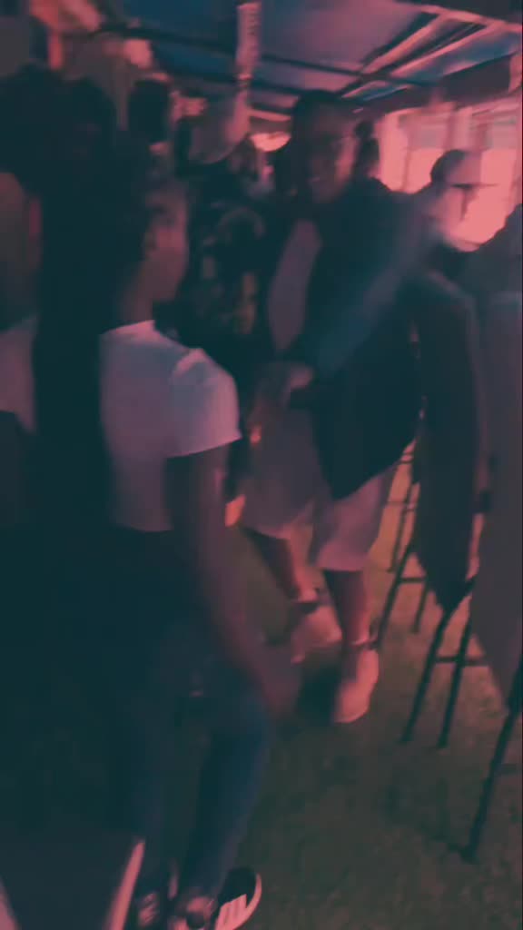 @YOUNGMO 💜 YOUNG CHEDDER
