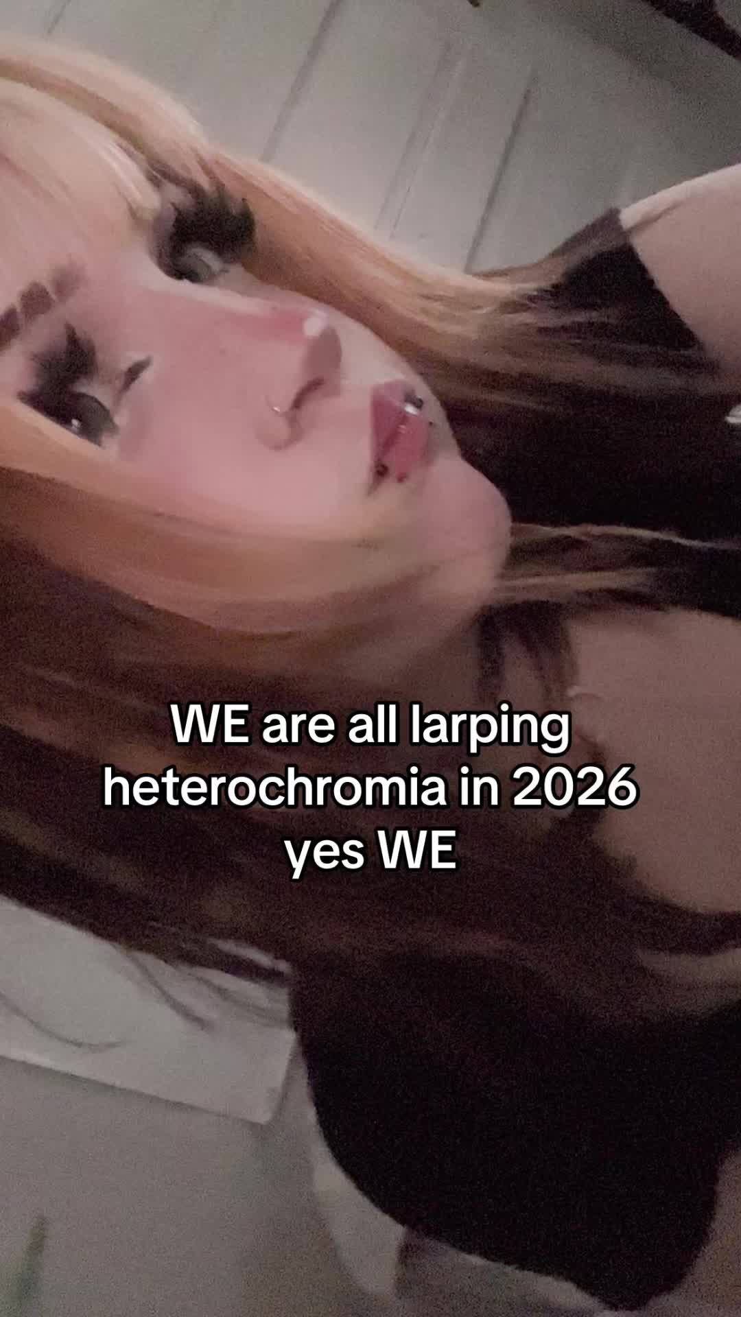 @sav (҂&deg;ロ&deg;)