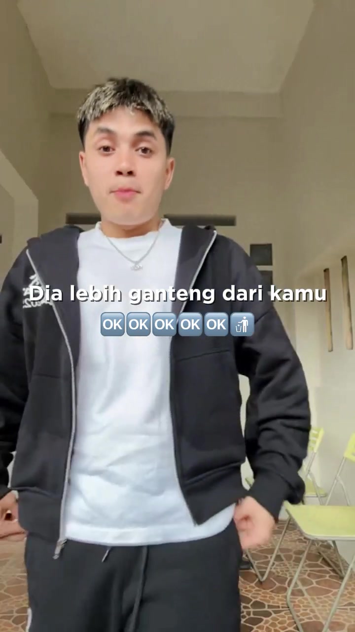 @Wall [CM]