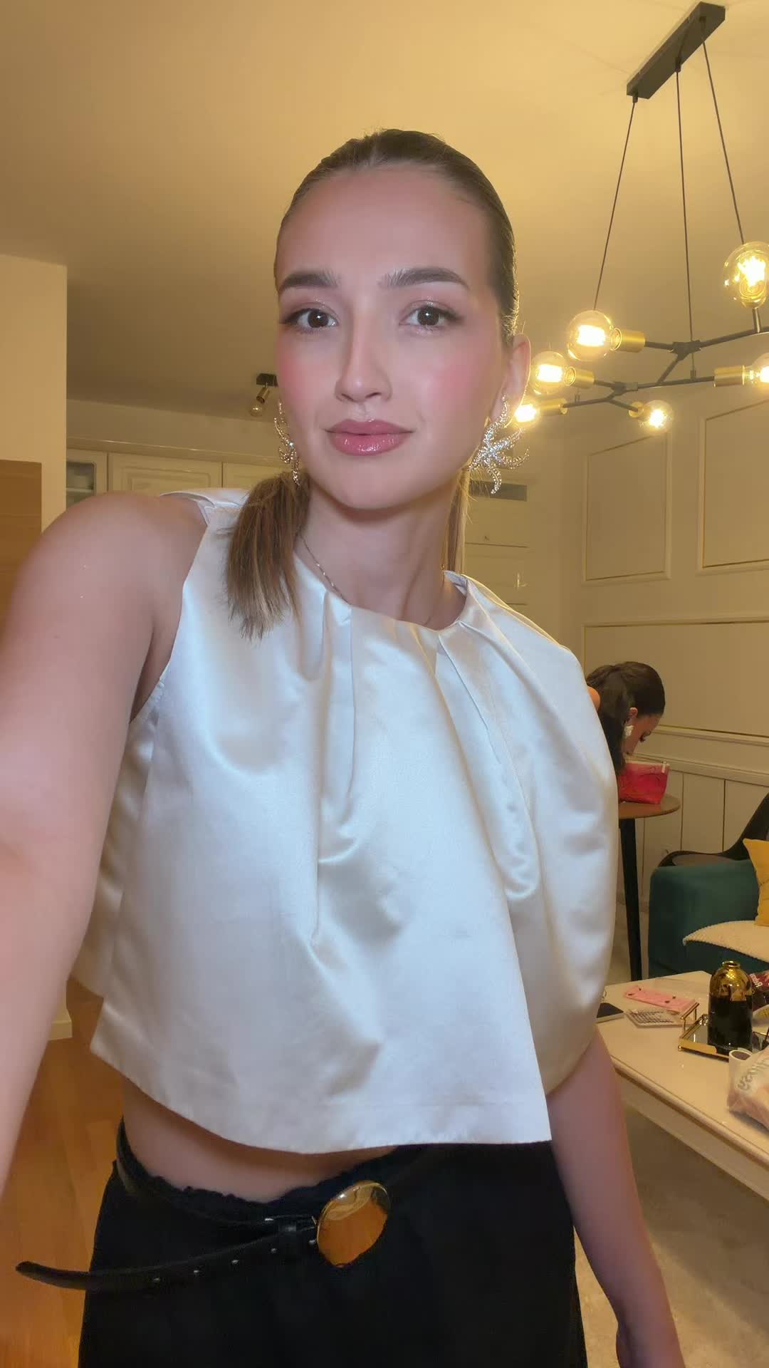 @mlleiiva