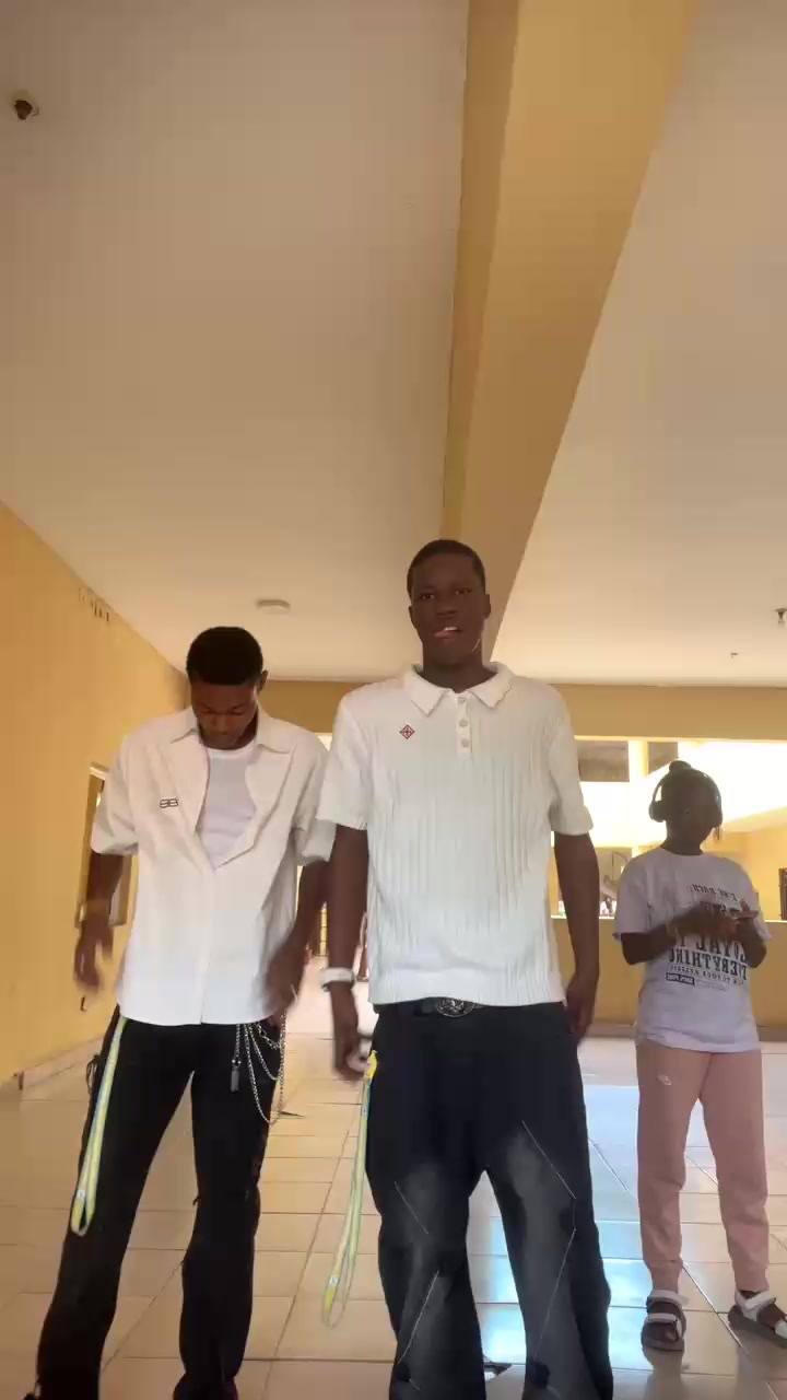 @BIG- BOR_LAH_GEE🧸