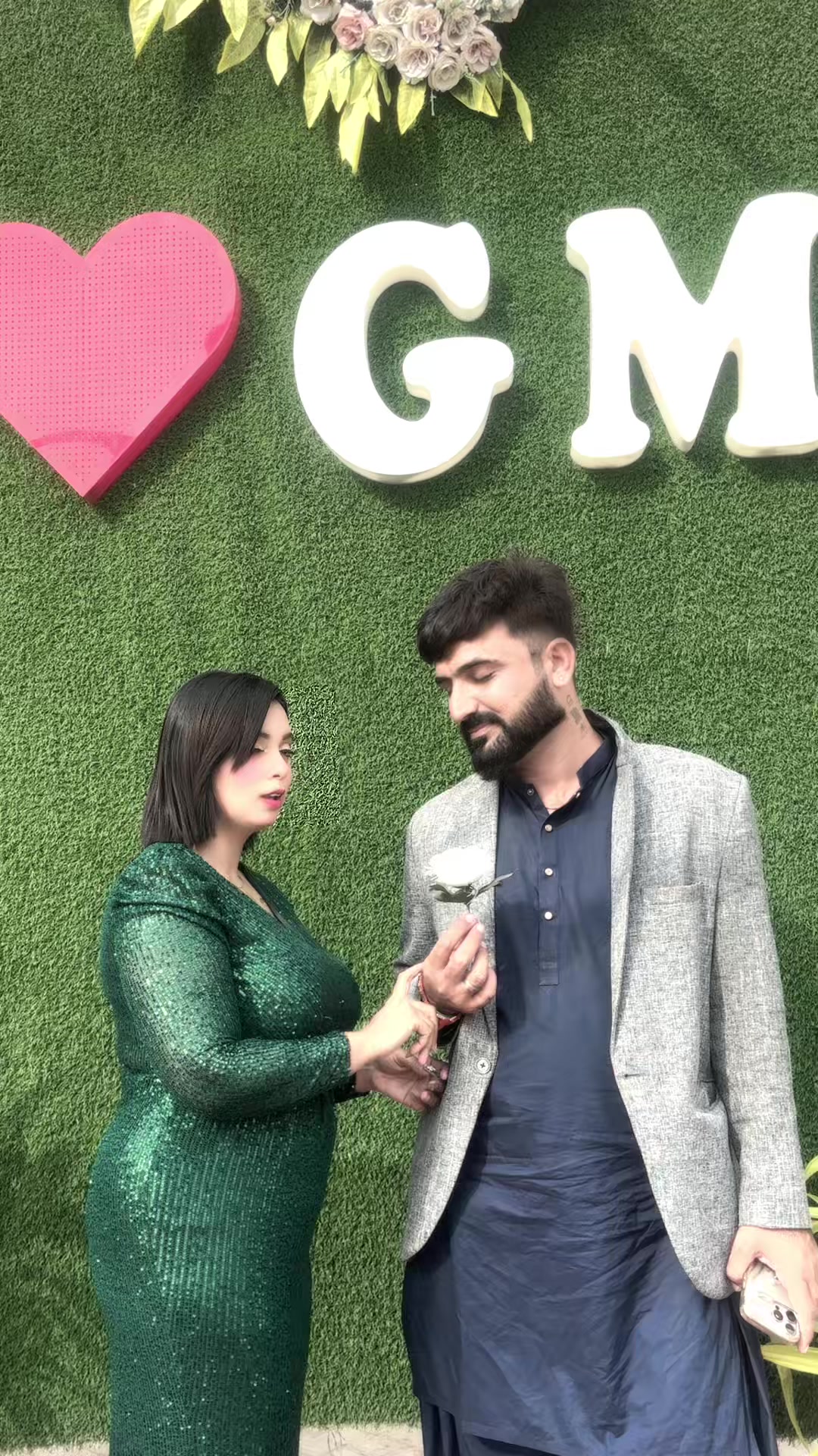 @UrOoJ_KaRacHi110