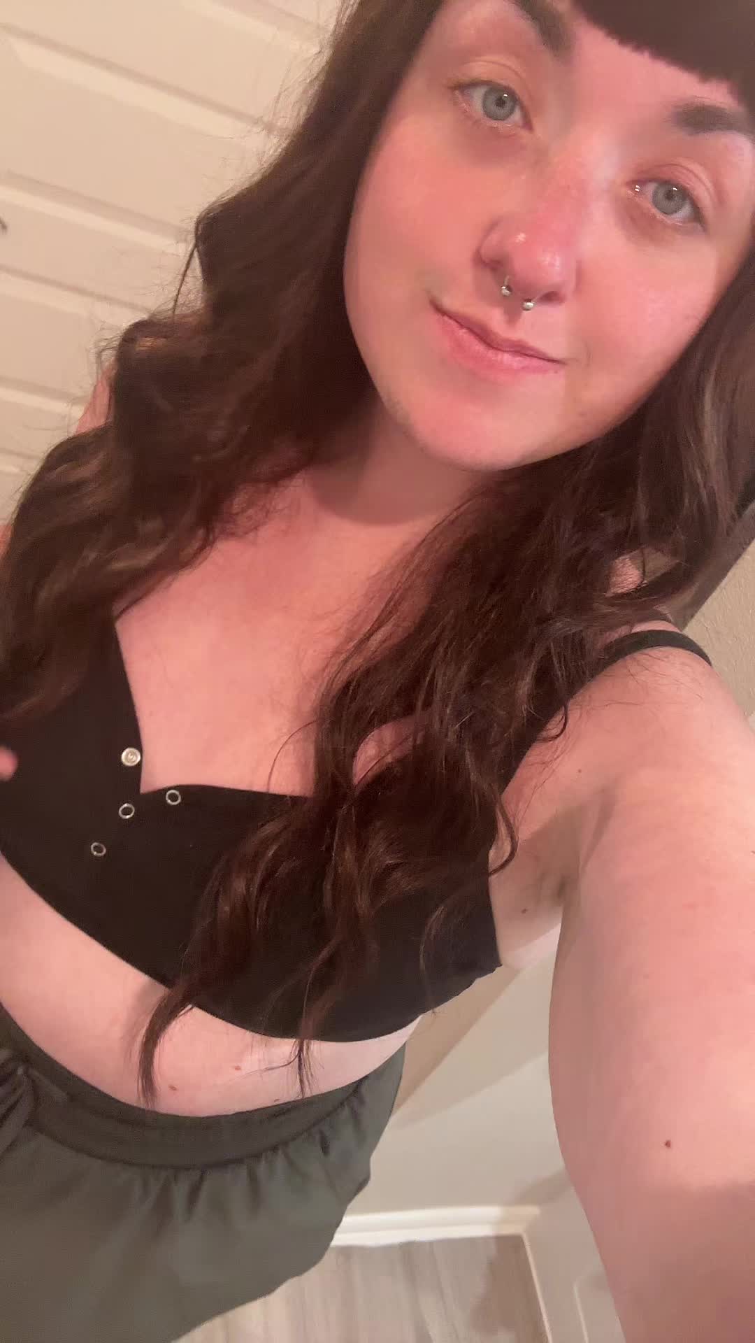 @blueeyedbrat13