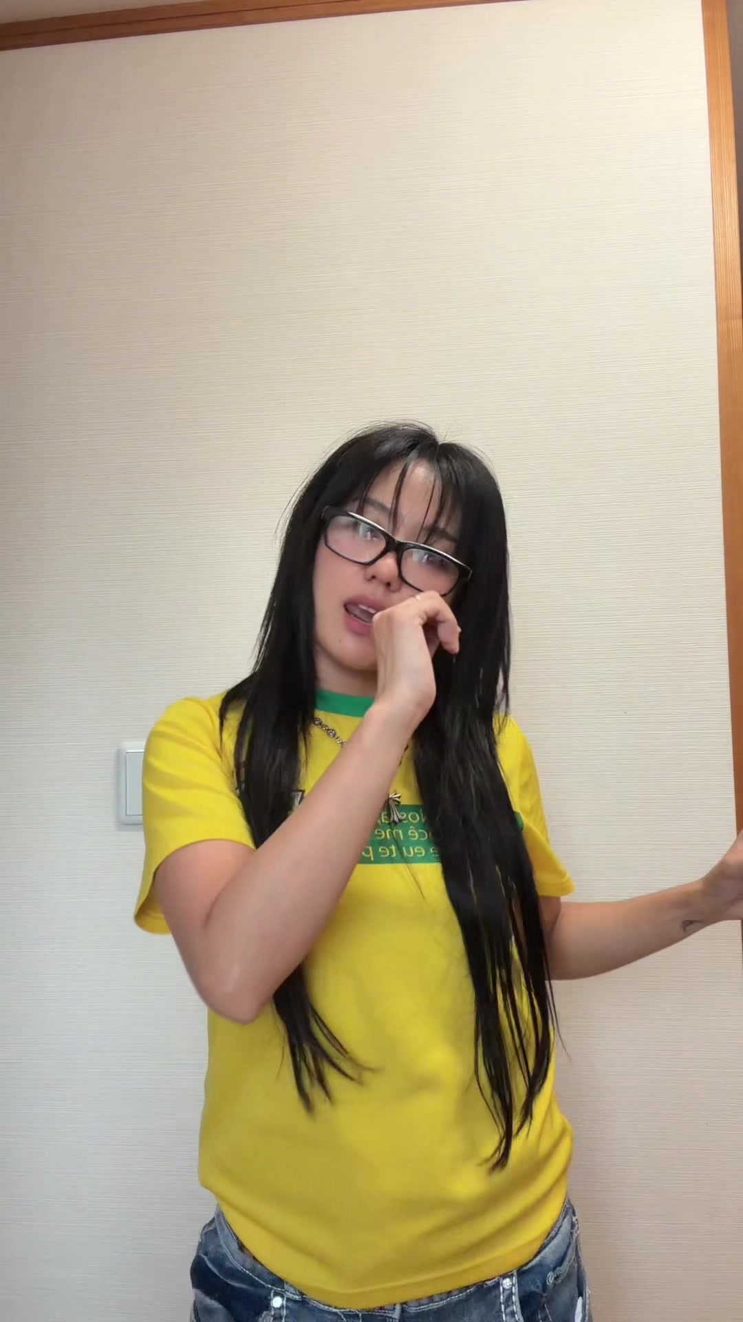 @Akanenmiyoshi