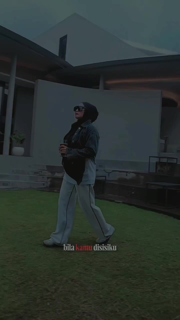 @Mama Regina