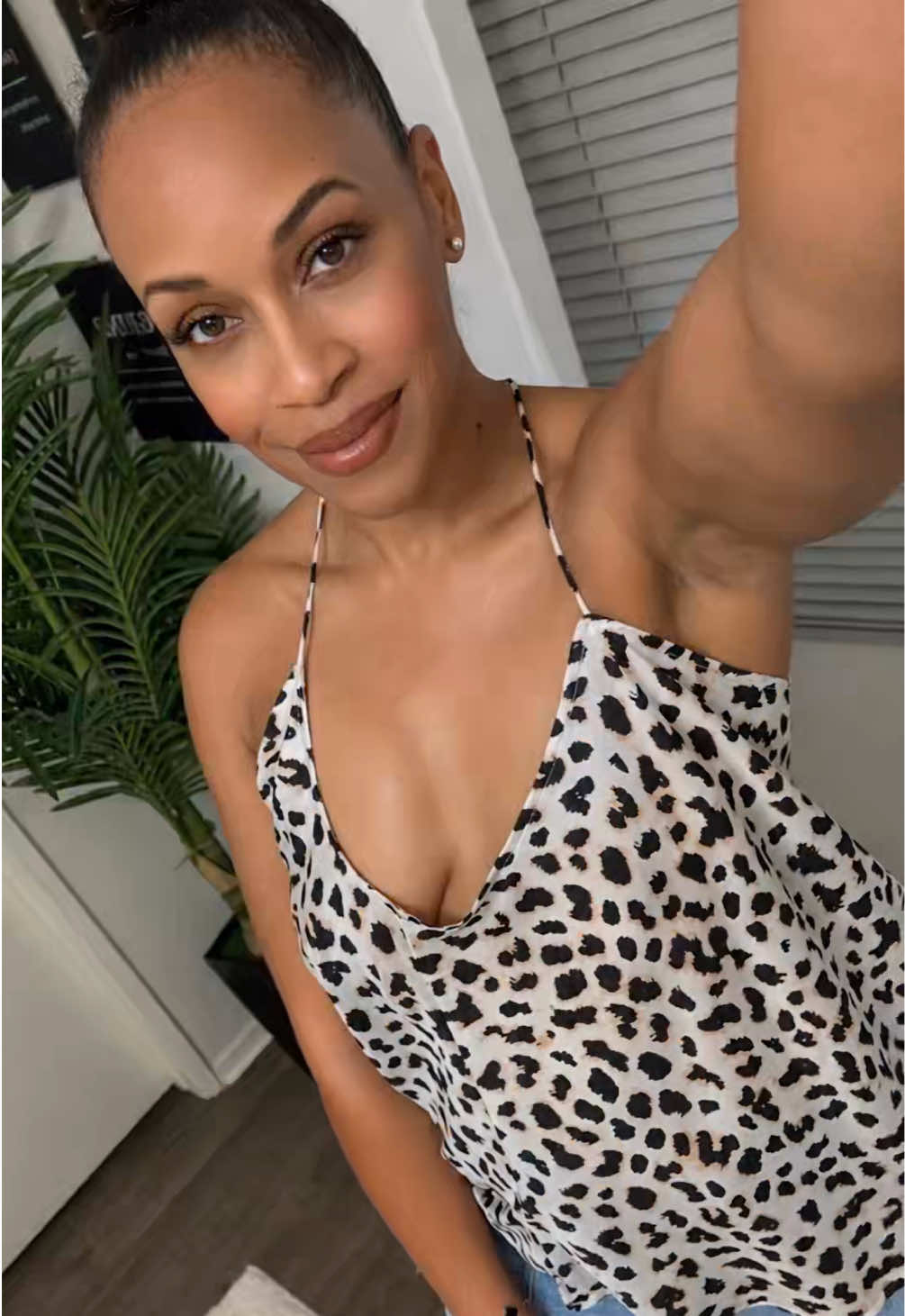 @missravennicole