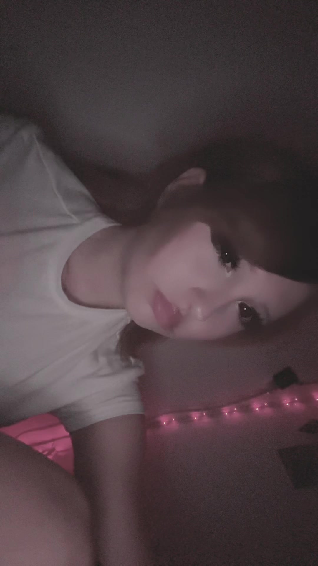 @ꨄ