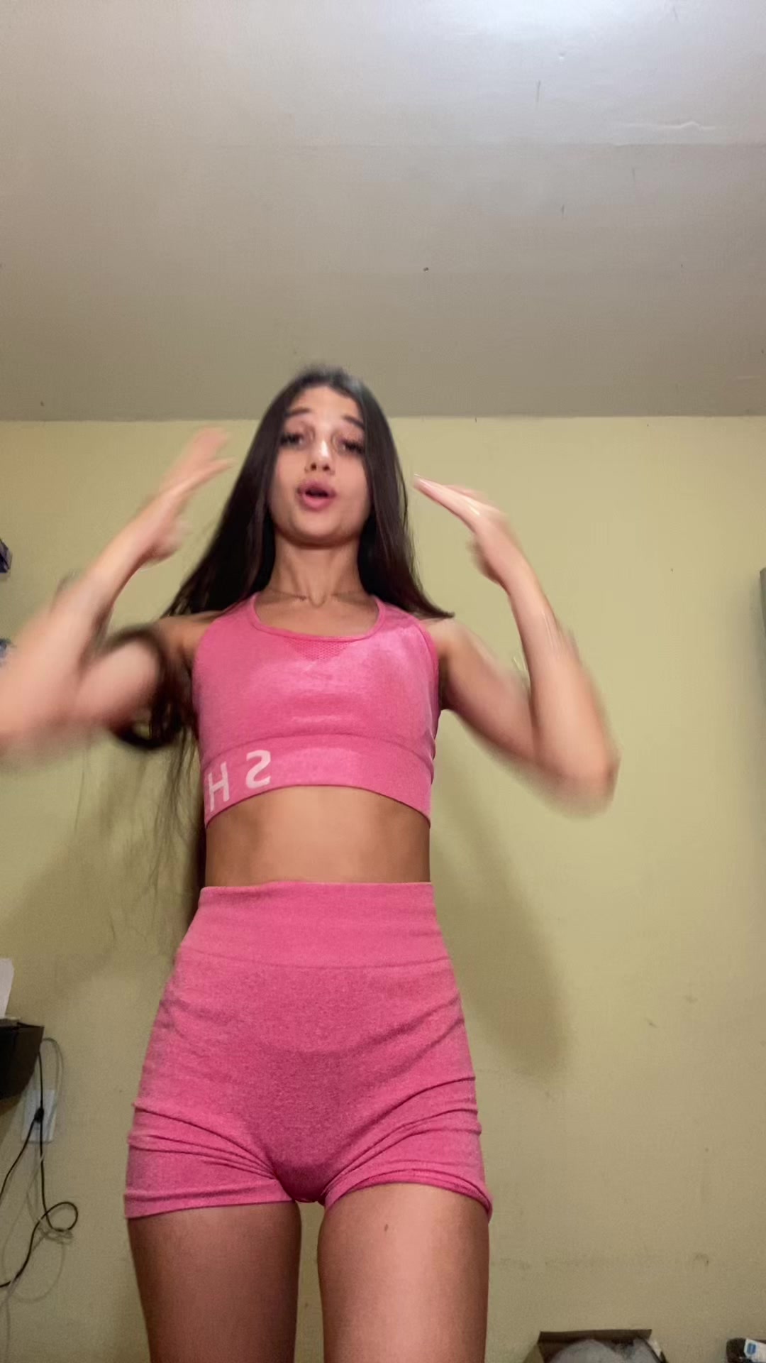@Bellynha Santos