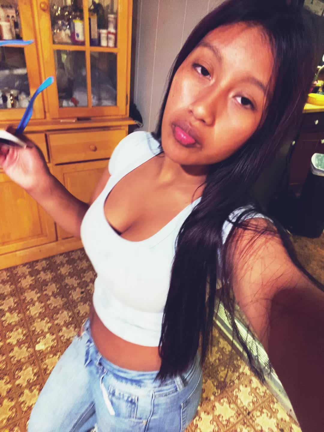 @3lena