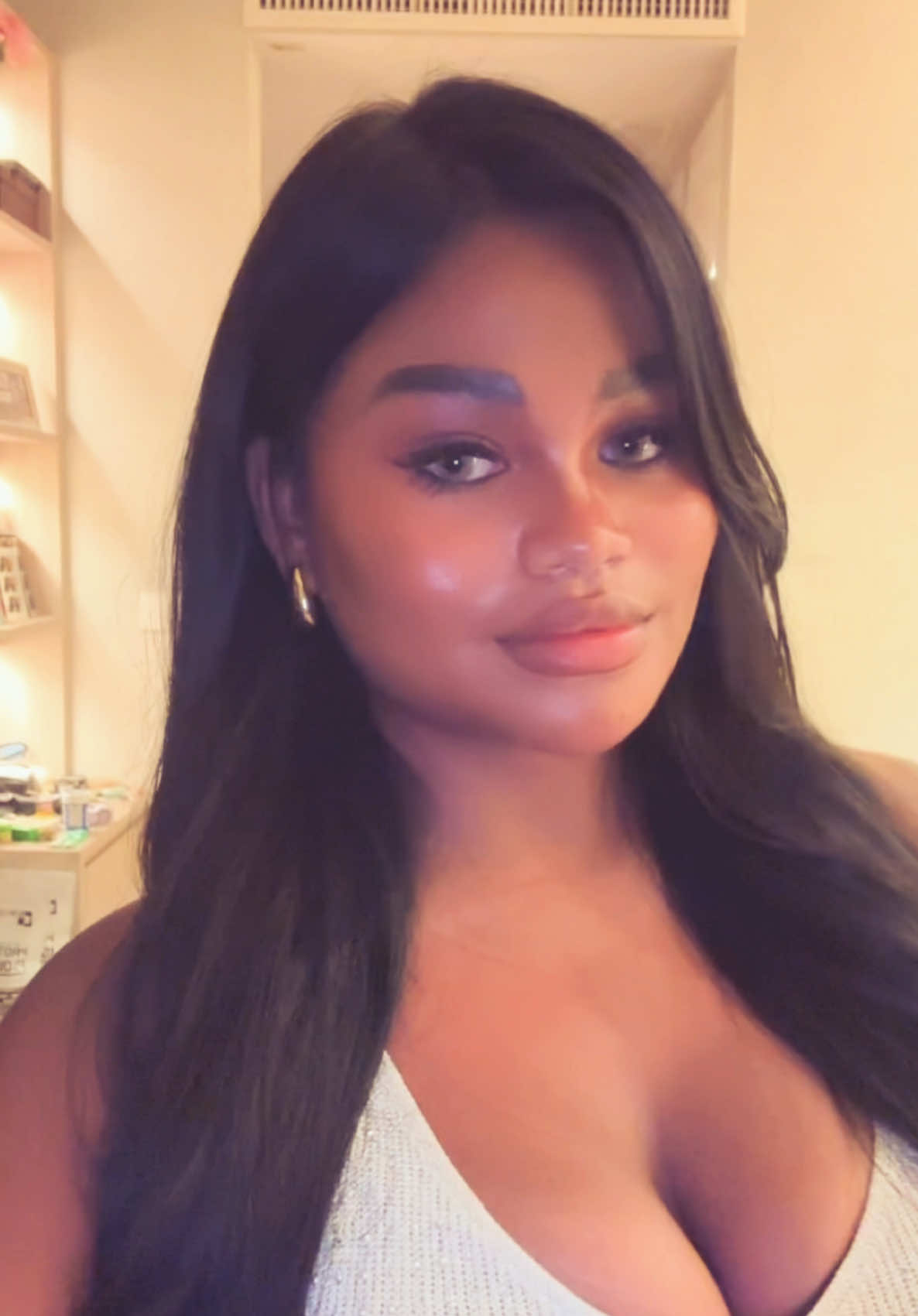 @Vivi