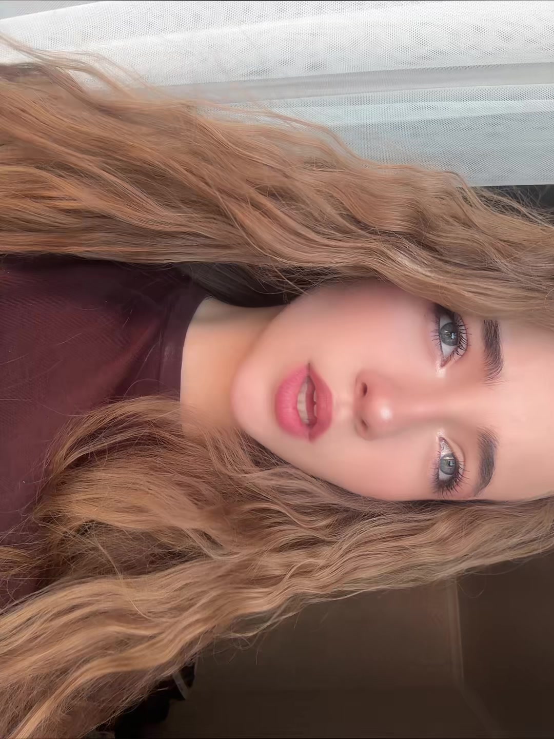 @<3