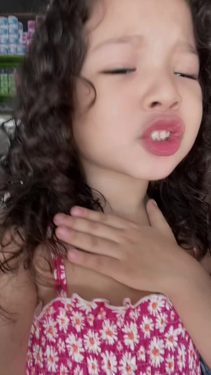 @Lupita Orozco 💵💋