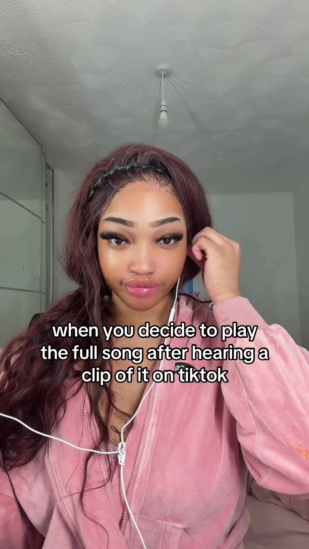 @𝐀𝐋𝐄𝐗𝐈𝐒 𝐃