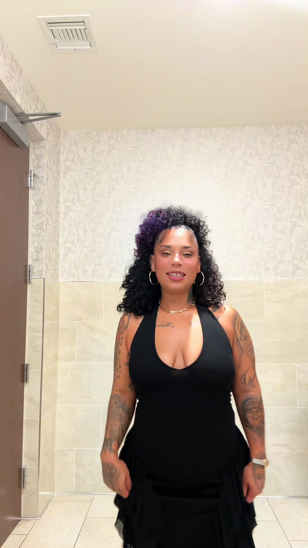 @ShhmoneyCurl
