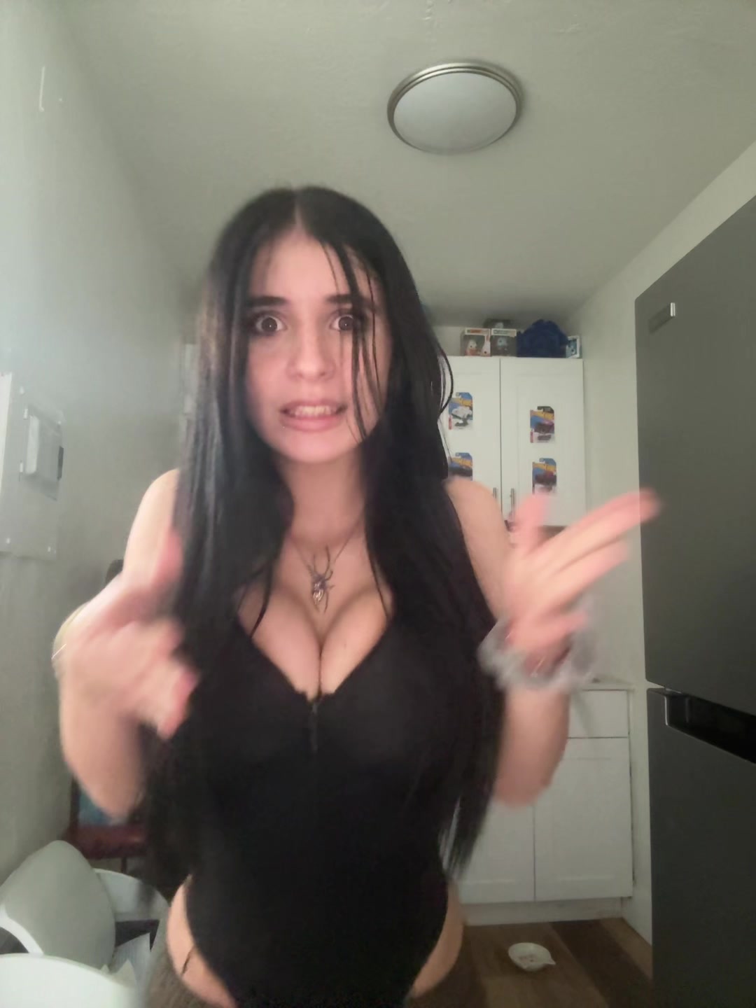 @luvvgeliii