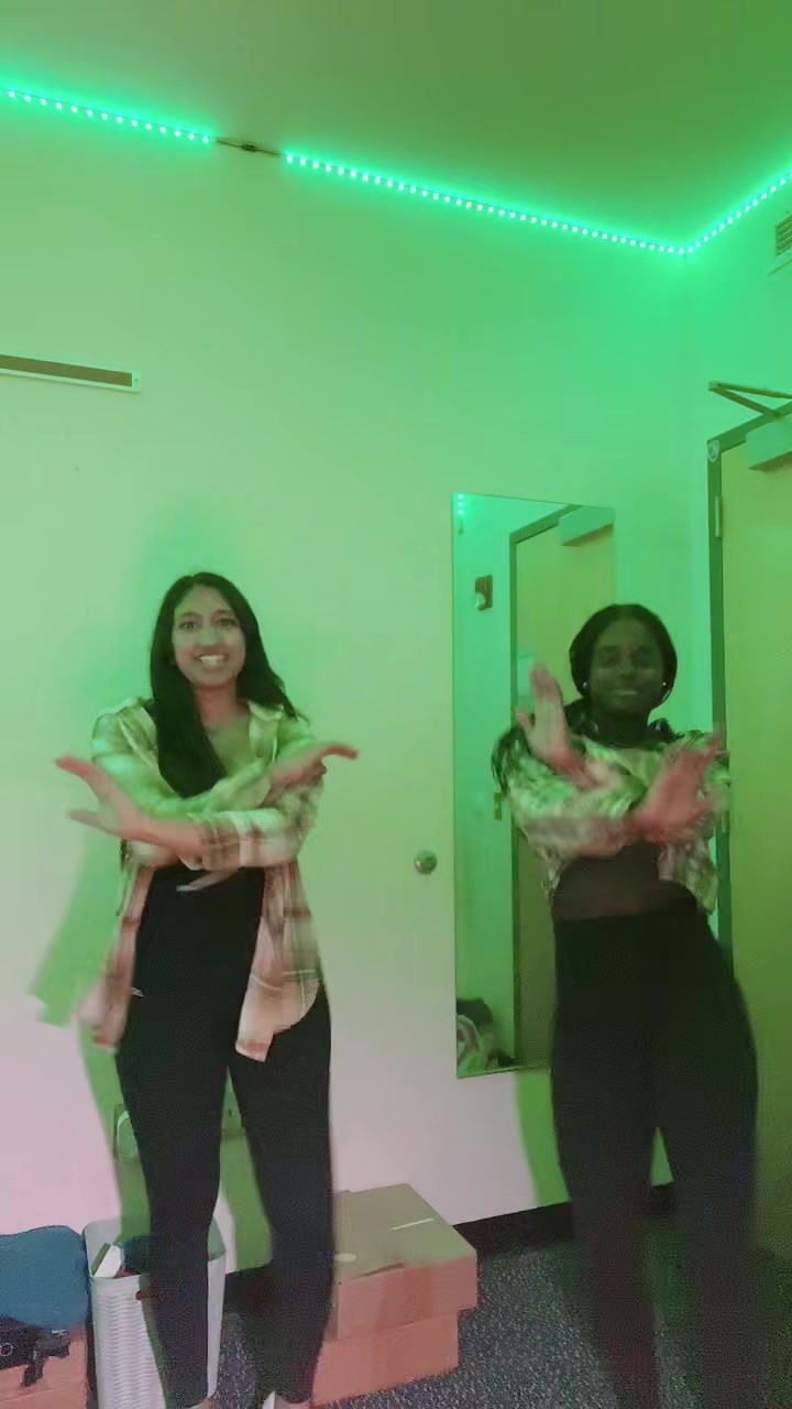 @Anoushey and Nour 🤪