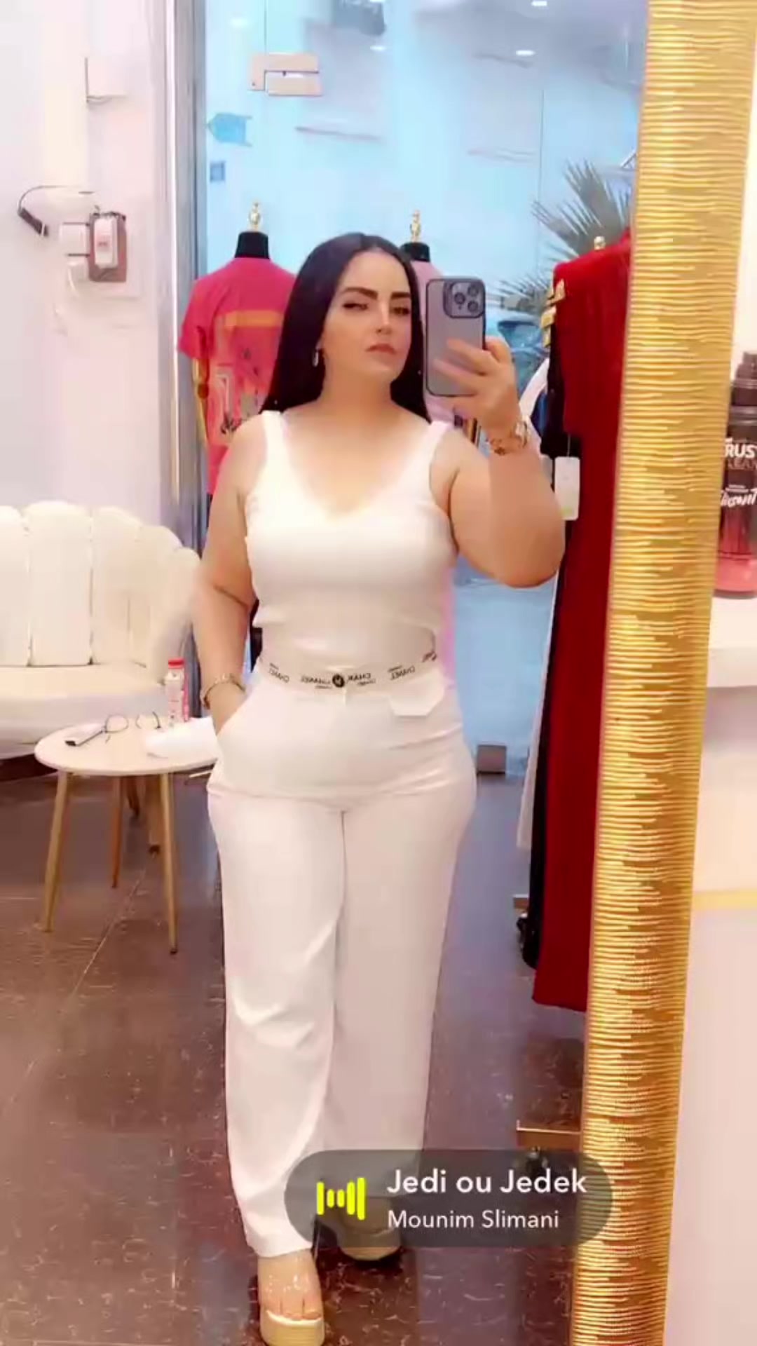 @Boutique Queen Fashion