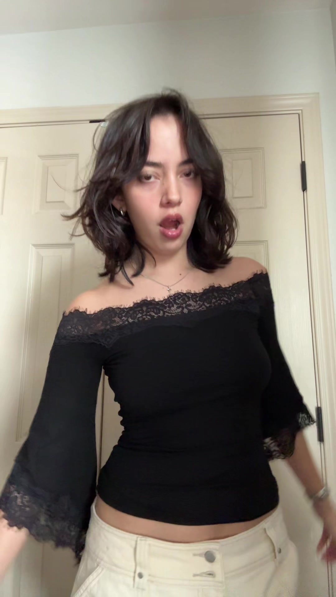 @👵🏻