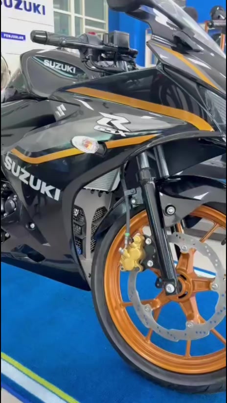 @suzuki hayam wuruk