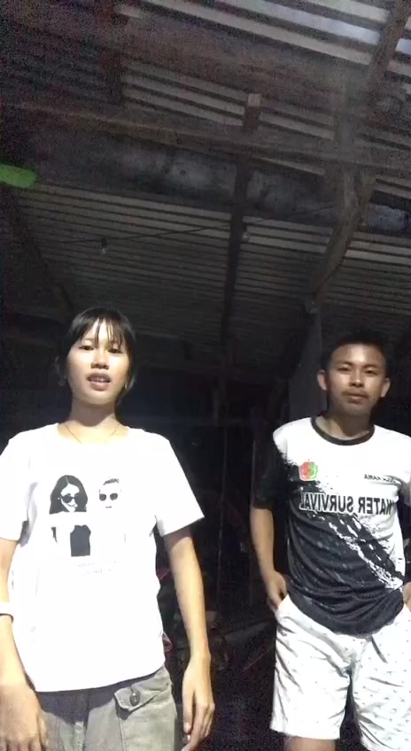 @Dxtr&bull;