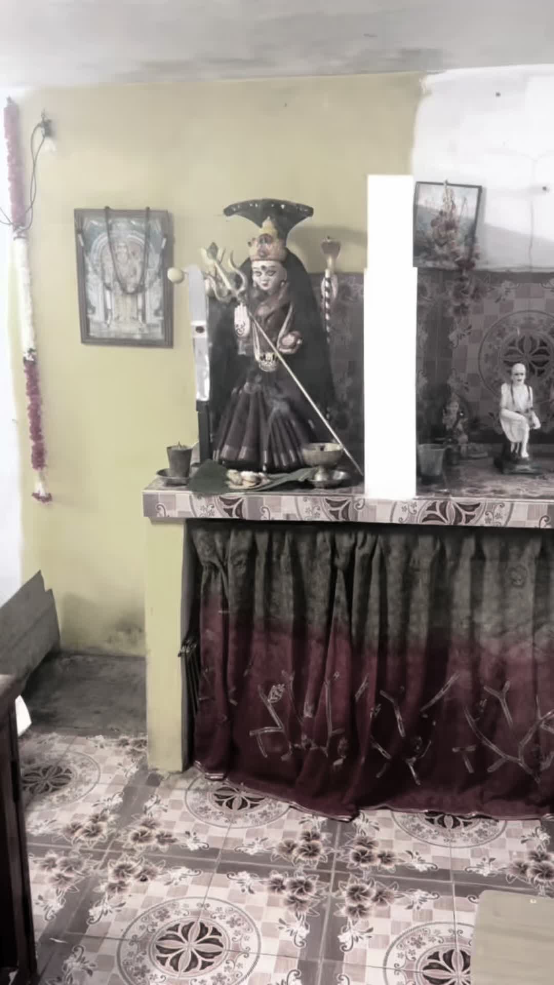 @Aavya0610