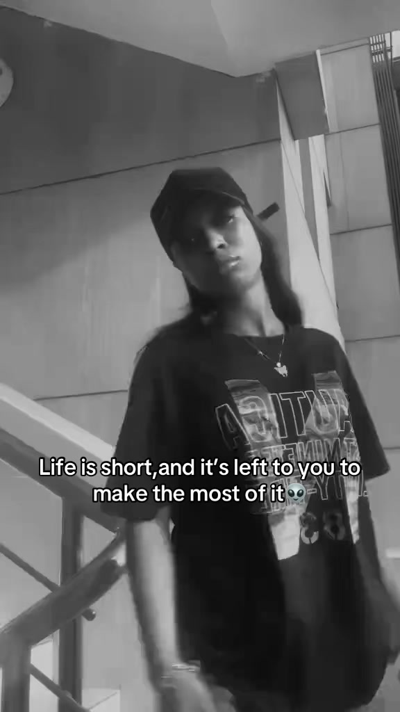 @Happypills🤍🤎