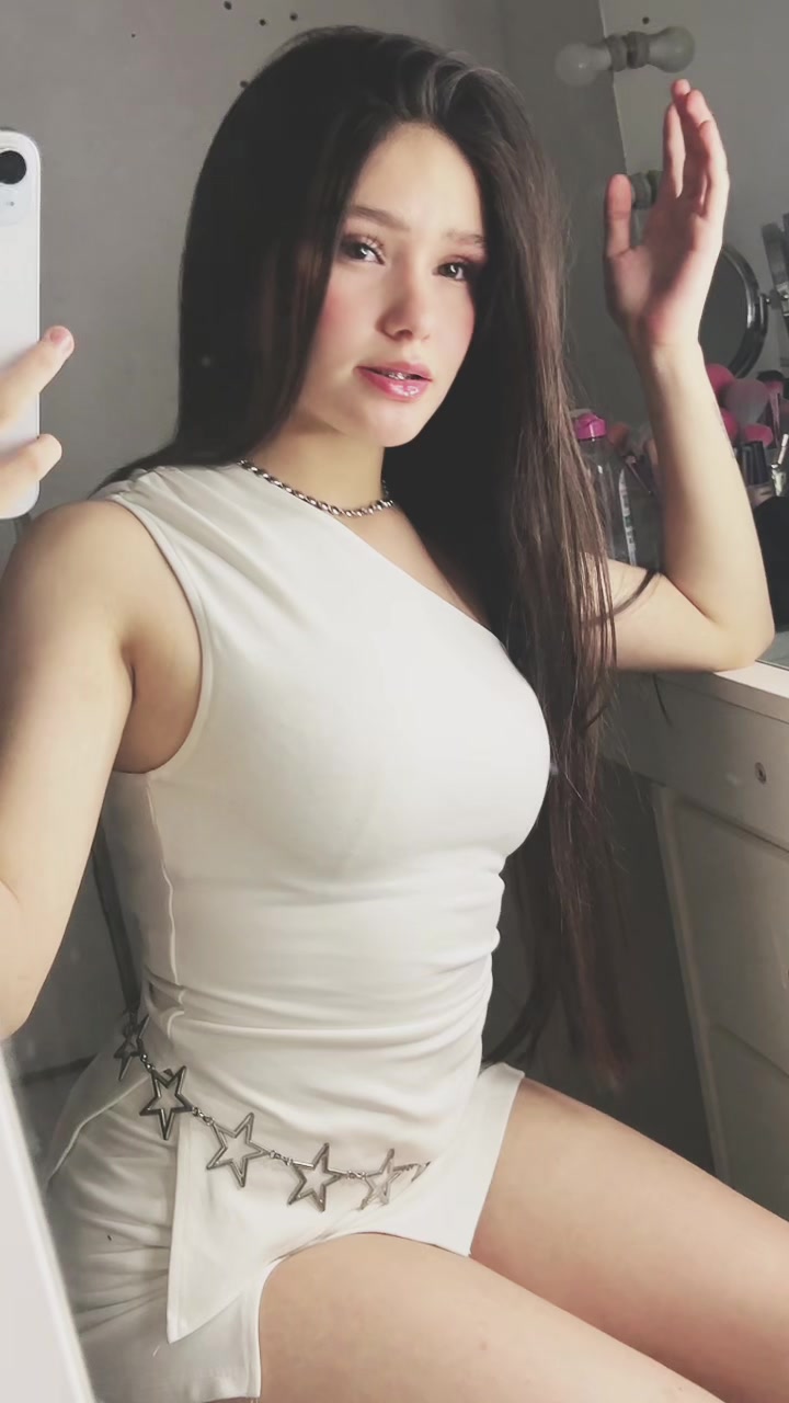 @ʀᴇʏᴇs ✮