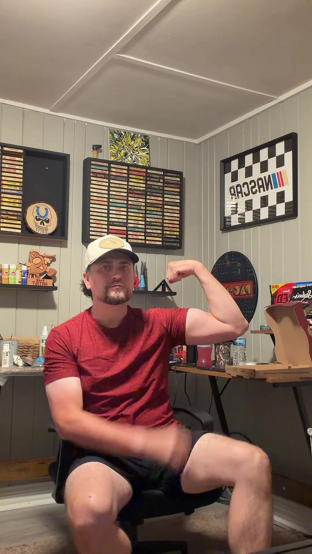 @itsallenmike