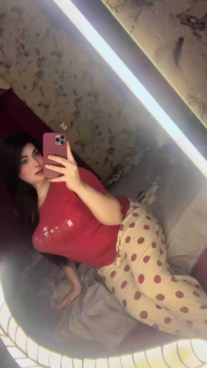 @Alizay_shah