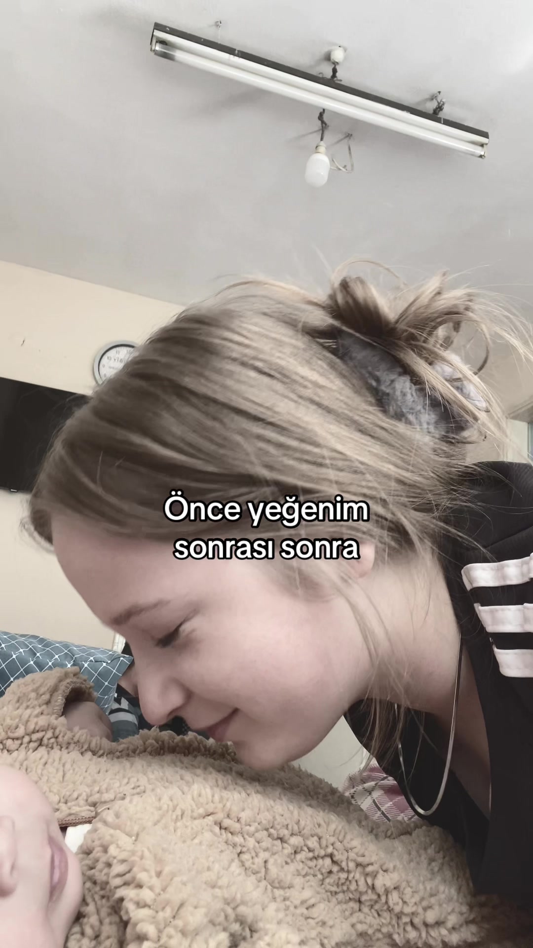 @sarııkolaa