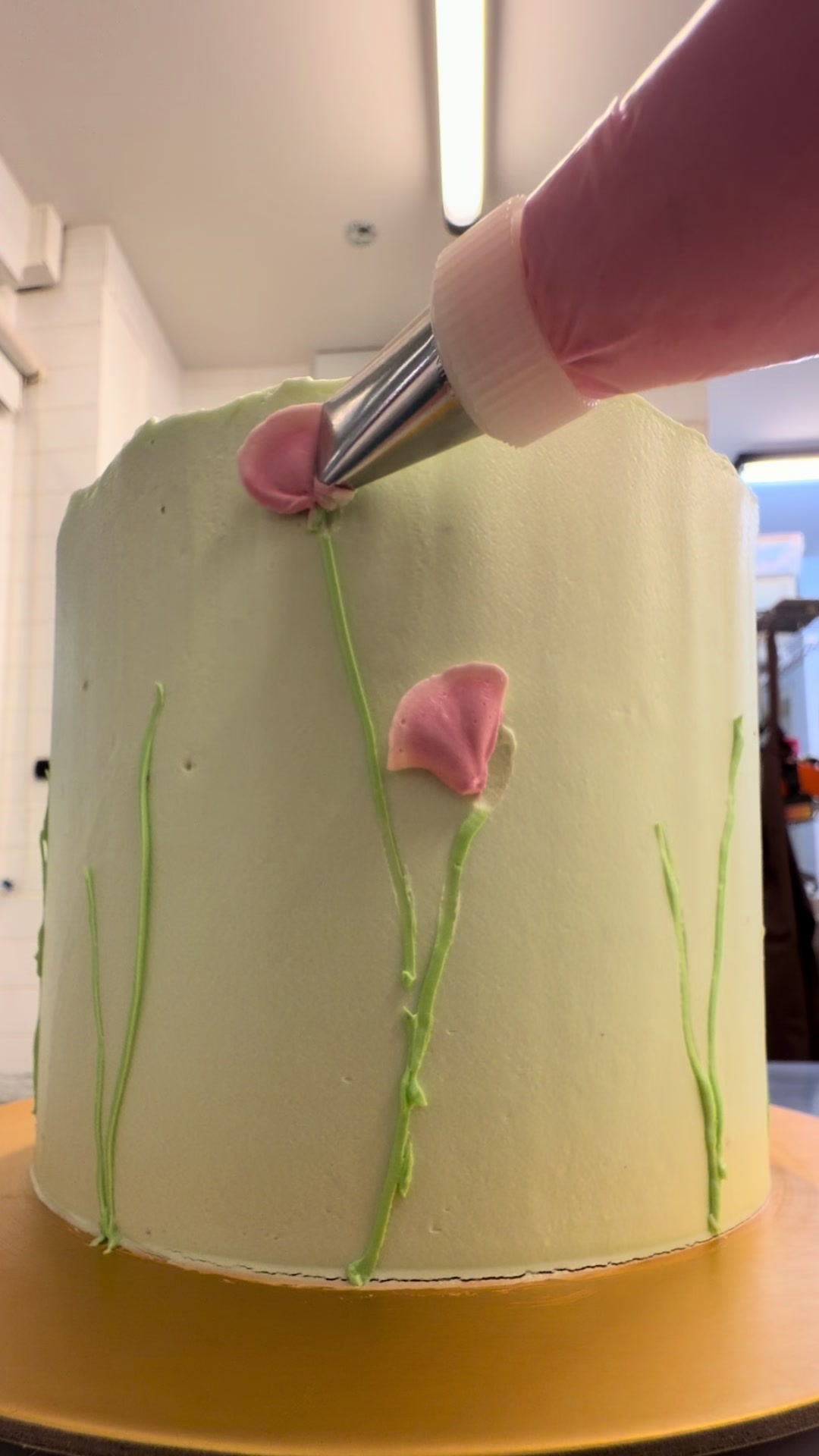@Lynn's Cakes