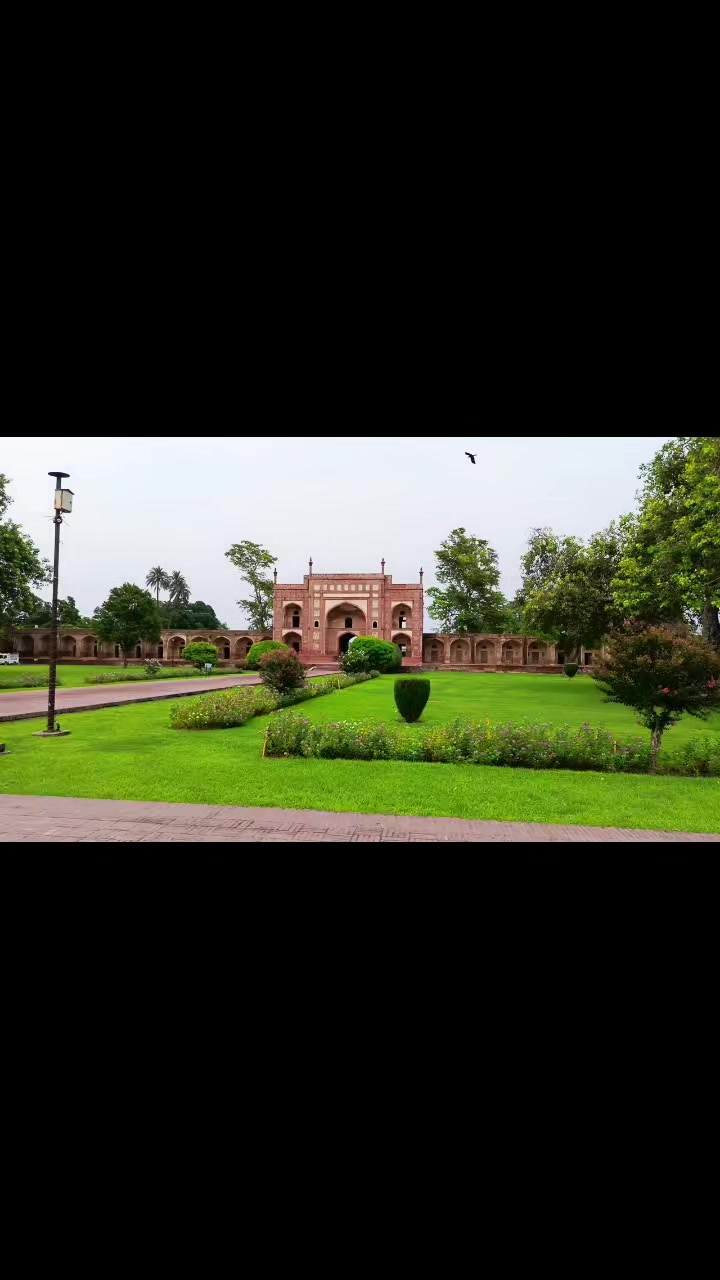 @Mari pyari Maa