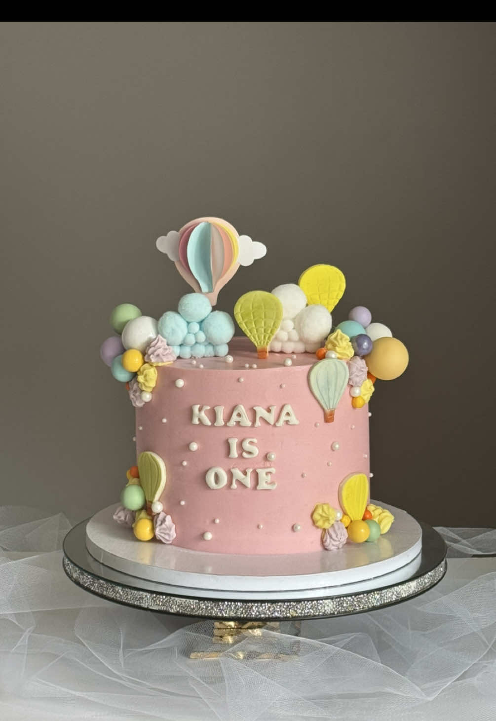 @Prats Banerjee | Custom cakes