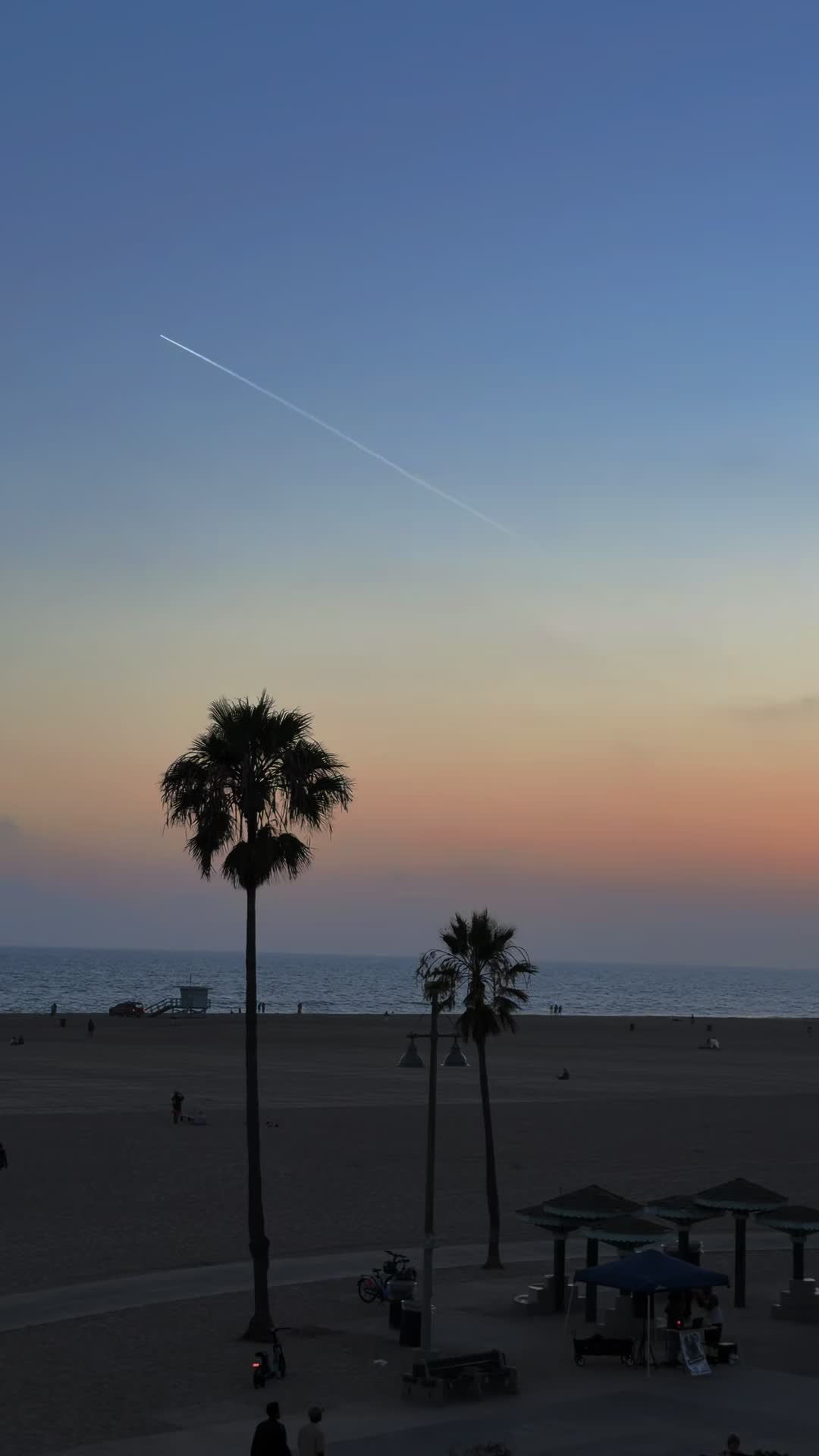 @Venice Beach Boardwalk