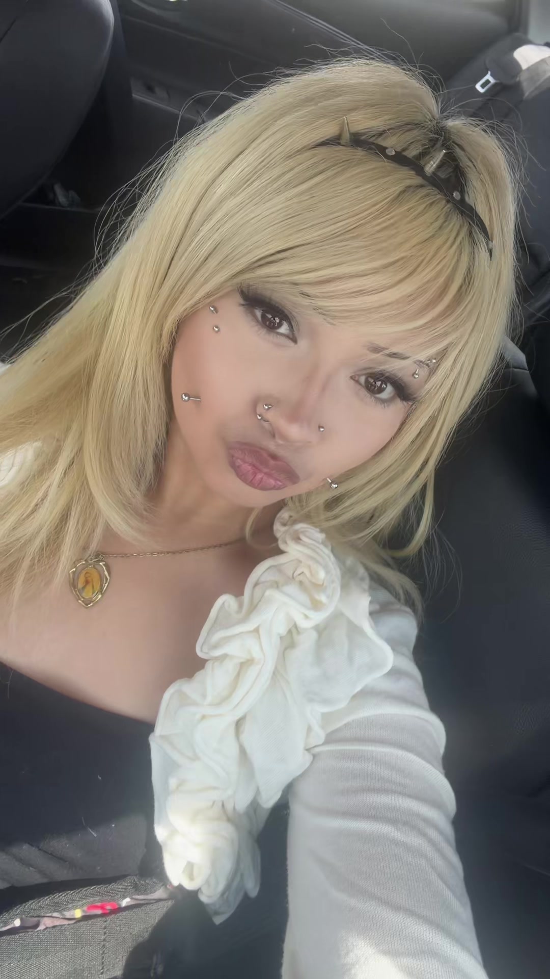 @sofi8_