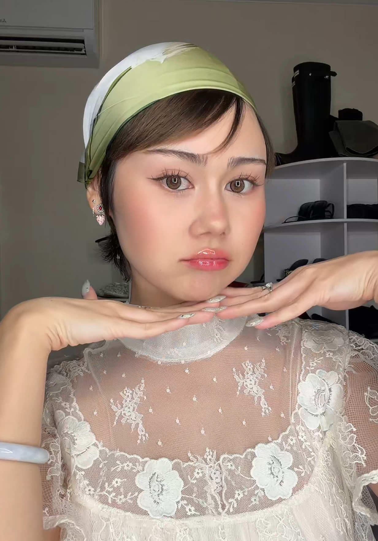 @Erika