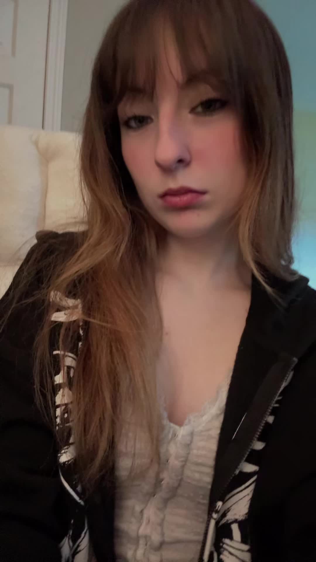 @livylou2020