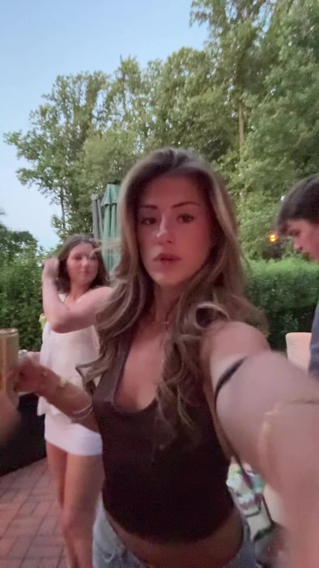 @avapradellii
