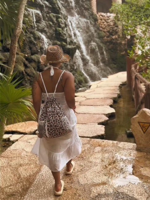 @Dezi_ray_sunshine