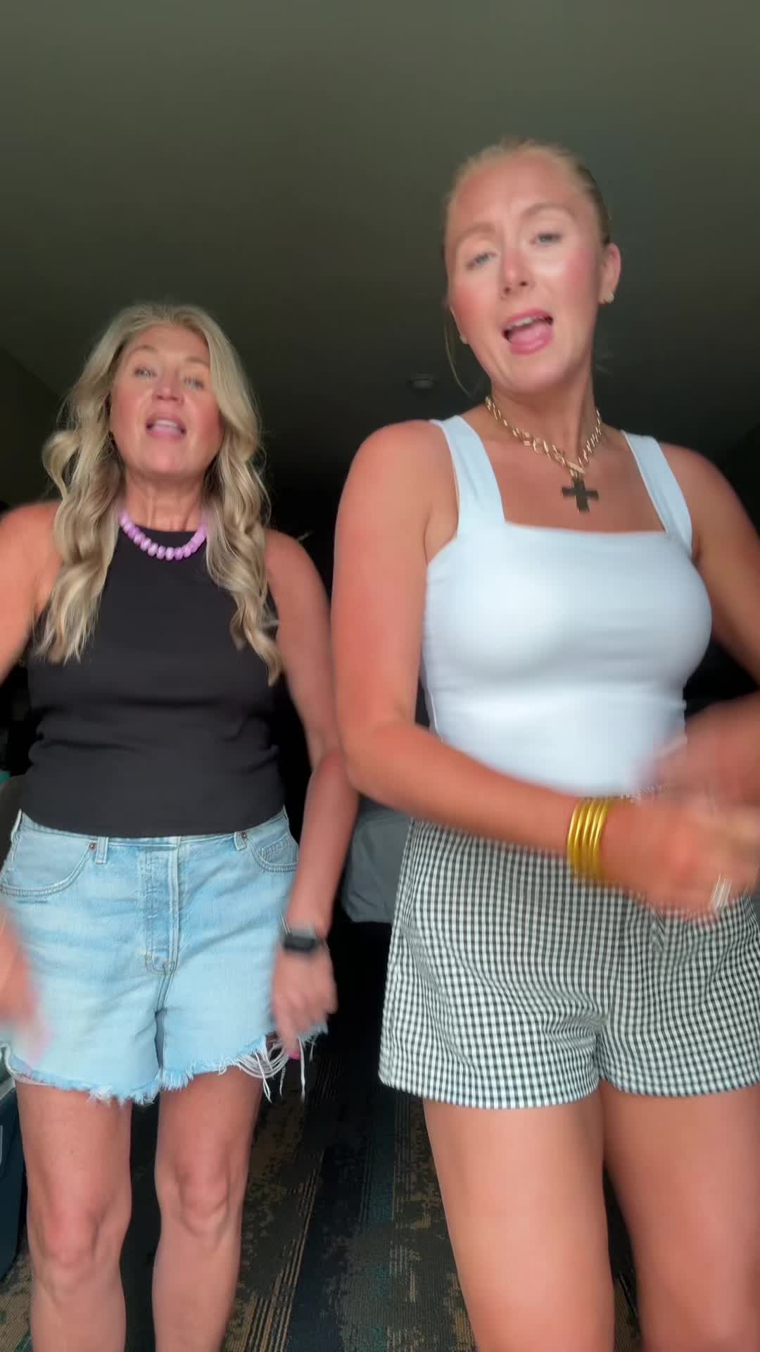 @Stefani