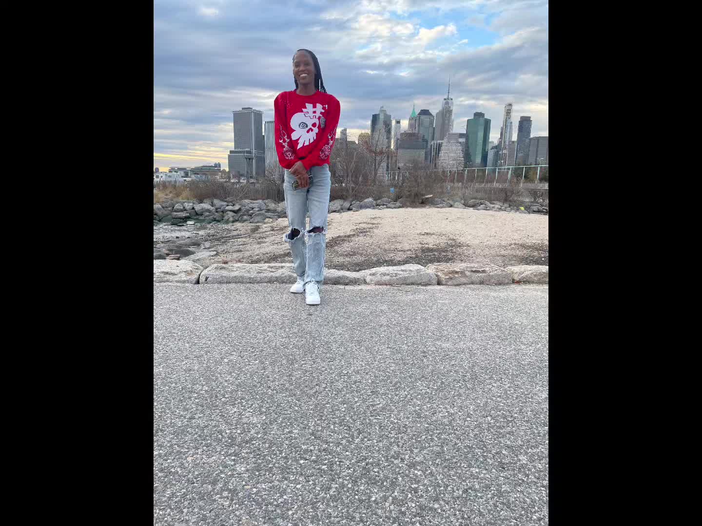 @WHOWWEAR.CO