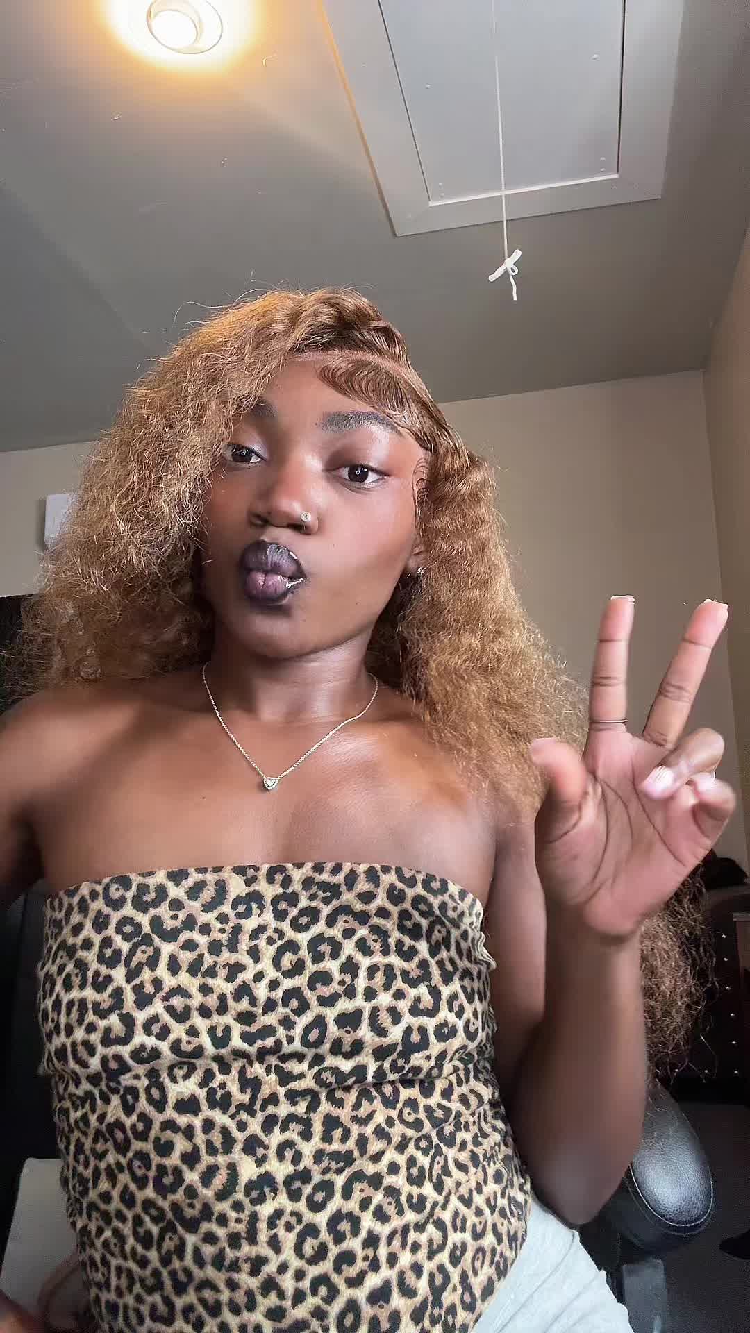 @Shanaaa