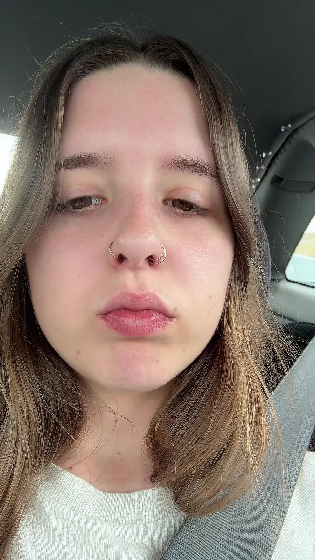 @<3
