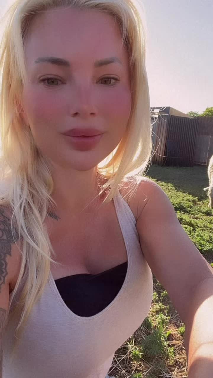@Jessicakes33
