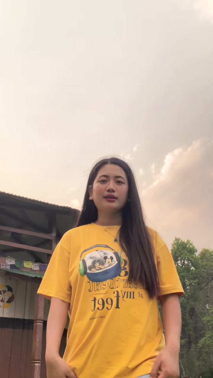 @Nisha🌼✨