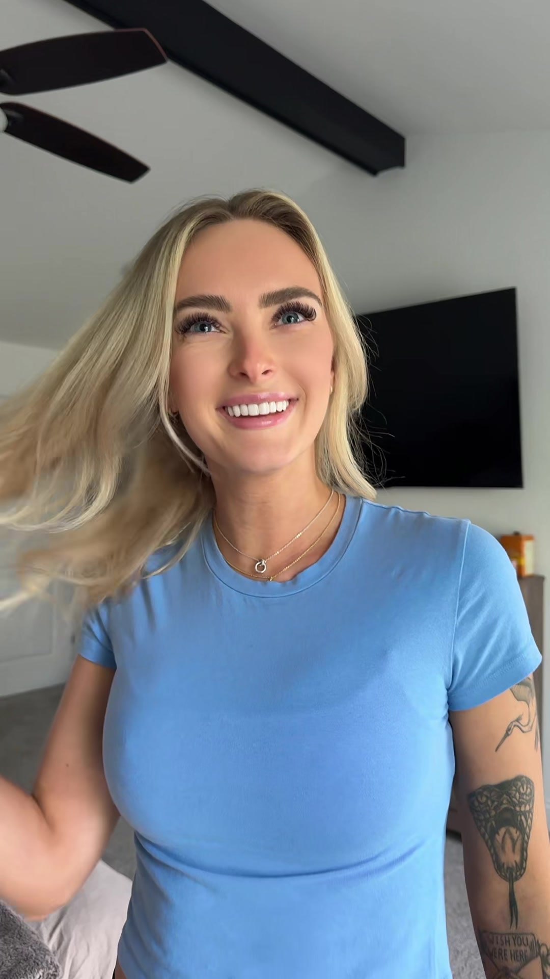 @itskellicarter